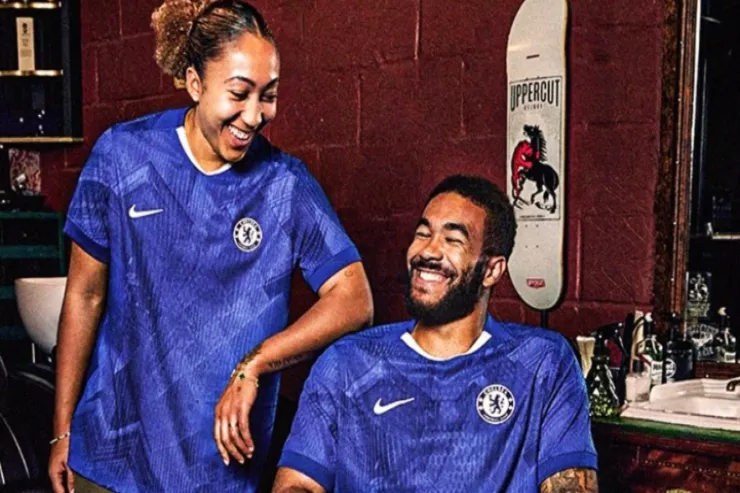 “Çelsi”də ailə günü:  Ris Ceyms və bacısı  yeni müqavilələr   imzaladılar