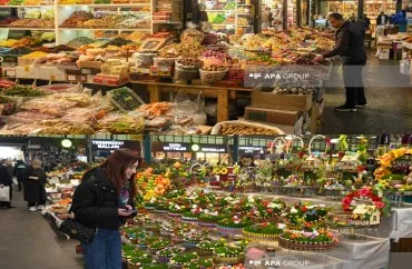 20 manata ananas,...