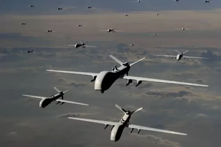 Bir gecəyə 400-ə yaxın dron  vuruldu