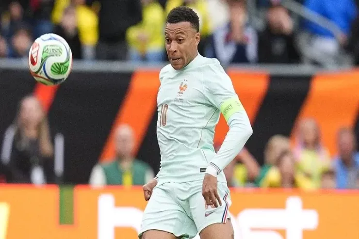Mbappe Fransa millisində tarixi rekorduna  çatdı
