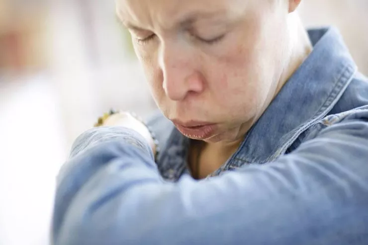 Üç həftədən çox davam edən öskürək təhlükəlidir – Həkimlərdən məsləhət 