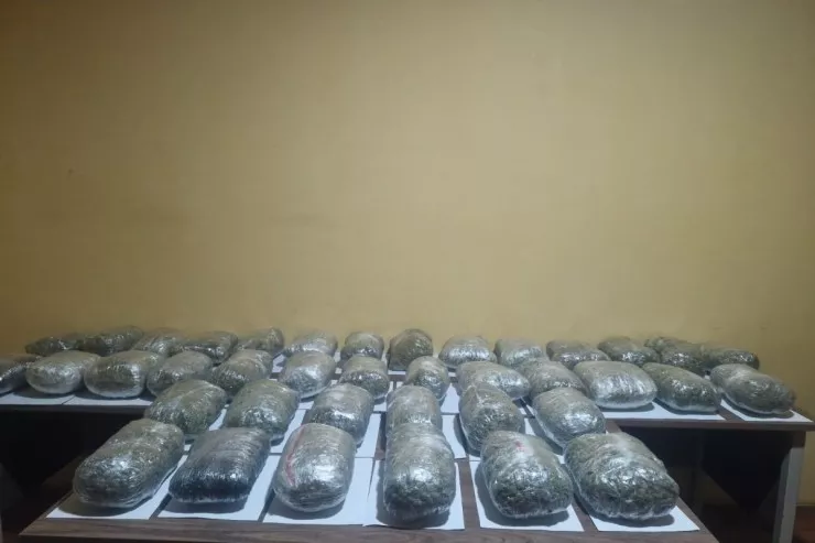 İrandan gətirilən 50 kilodan çox  narkotik ələ keçirildi