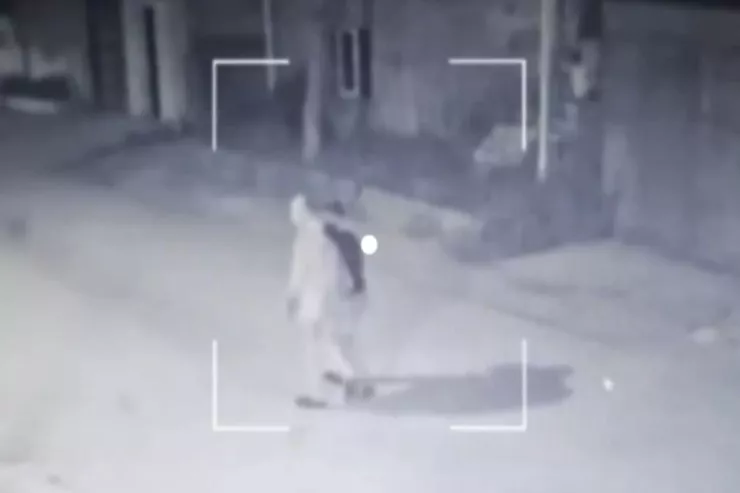 Bakıda sərxoş kişi belə qarət olundu - VİDEO 