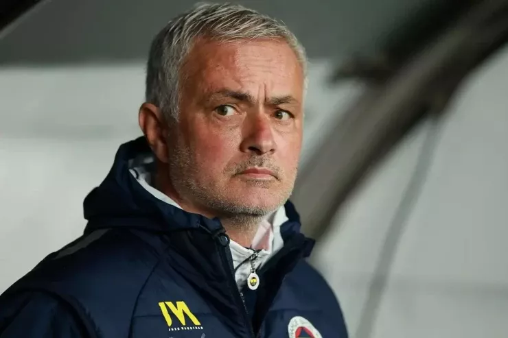 Mourinyoya böyük şok  