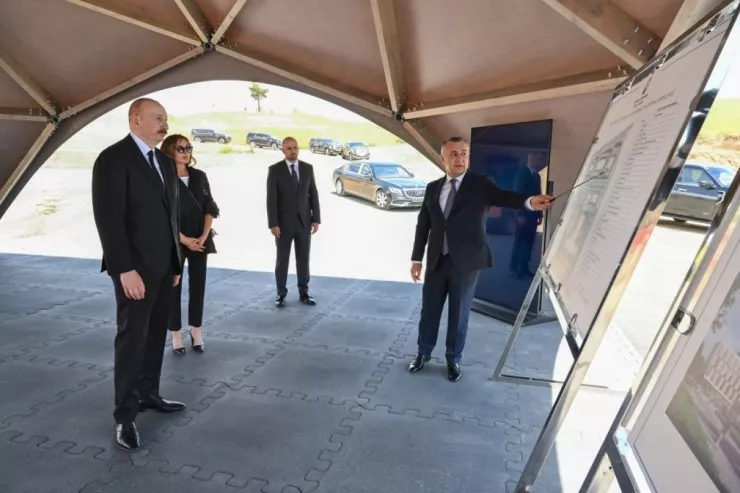 Prezident Cəbrayıl xəstəxana binasının tikintisi ilə tanış oldu