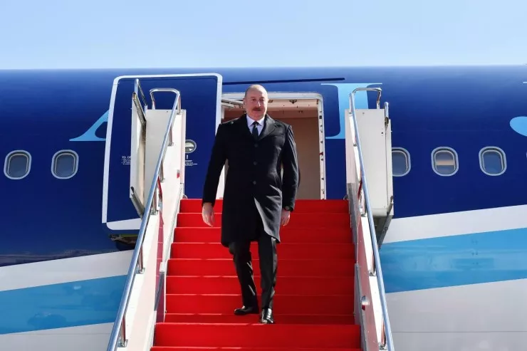İlham Əliyev Qazaxıstana getdi