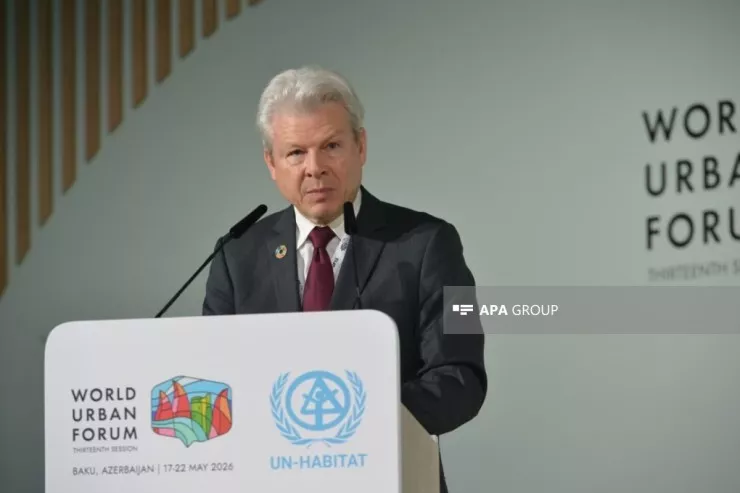 Un-habitatın Qlobal Həllər Şöbəsinin direktoru Rafels Tuts