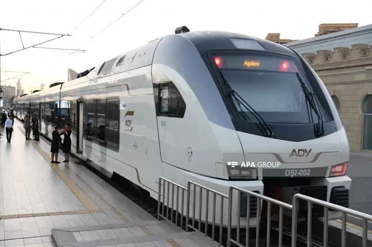 Azərbaycan vətəndaşlarının Gürcüstana qatarla giriş-çıxışına  icazə verildi