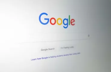 “Google”dan yenilik: Əsas diqqət süni intellektə yönəldi 