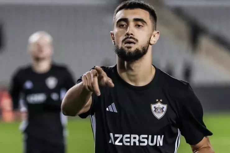 Toral Bayramov "Bursaspor"a  transfer oldu 