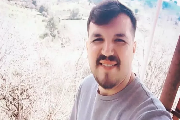 Ata 3 yaşlı oğlunu boğub öldürdü 