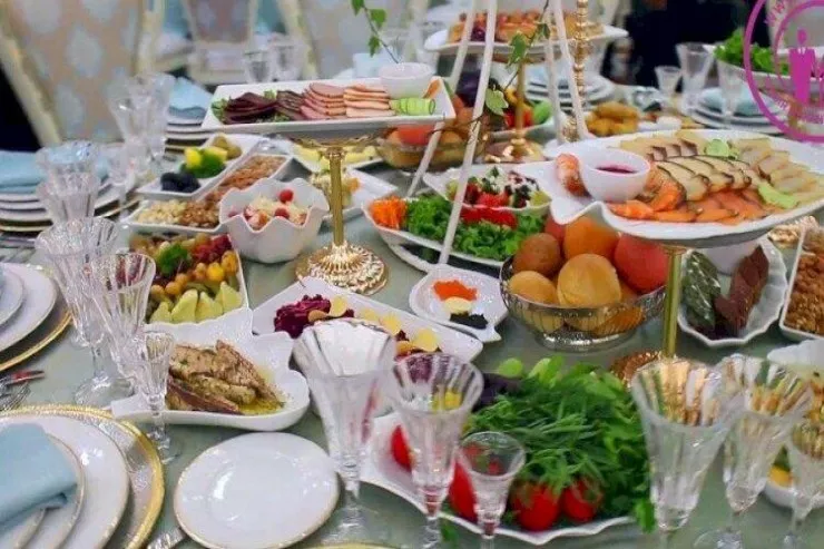 Bakıda məşhur restoranda 14 nəfər  qidadan   zəhərlənib -  İDDİA  