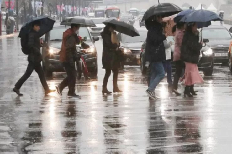 Bakıya çox güclü  yağış yağacaq, hava kəskin  soyuyacaq - XƏBƏRDARLIQ 