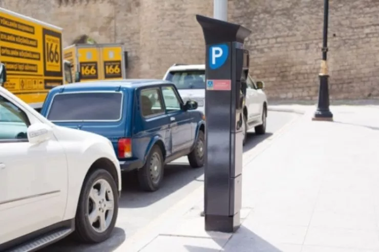 Rüşvətlə parklanma  yerləri yaradıblar - BNA-nın vəzifəli şəxslərinə BƏRAƏT   verildi
