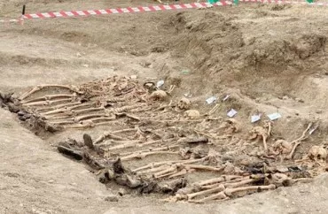 3 gün əvvəl daha 16 nəfərin qalıqları tapılıb