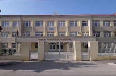 Şirvan məktəbində direktor dərsi kabinetində keçir - İDDİALARA CAVAB