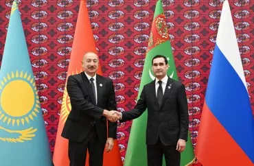 İlham Əliyev MDB Dövlət Başçıları Şurasının iclasında iştirak etmək üçün “Avaza” Kompleksinə gəlib