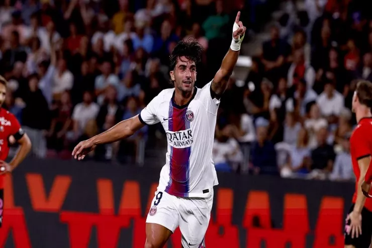 Ferran Torres - "Barselona"dakı uğursuzluqdan  dünya çempionu və PSJ  qəhrəmanına   qədər