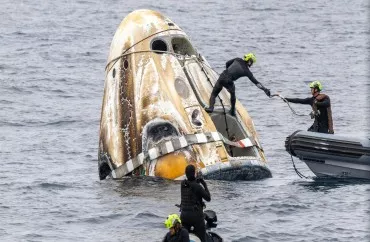 Astronavtlar kosmosda 100 milyon mildən çox yol qət edərək Yerə qayıtdılar