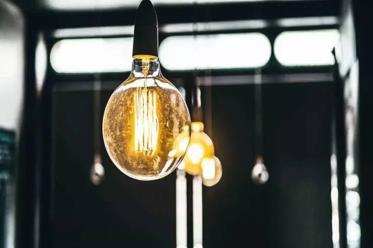 LED lampalar  sağlamlıq   üçün təhlükəlidir?