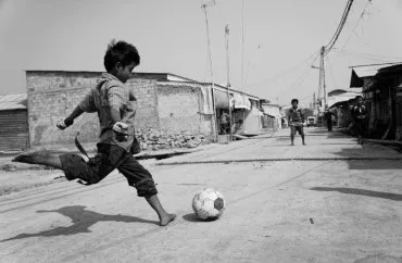 Bakıda yeniyetmə futbol oynadığı yerdə cinayət  törətdi - TƏFƏRRÜAT