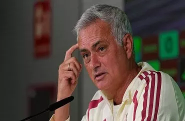 Mourinyo bu hücumçunu satmadı