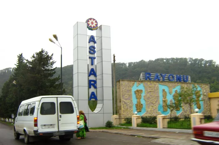  İçməyə su yox, kanalizasiya suyu evə dolur  – Astara sakinlərindən şikayət - VİDEO 