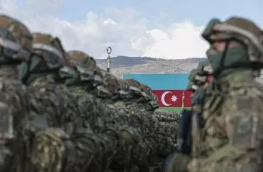 Hərbçilərin maaşı artırılır