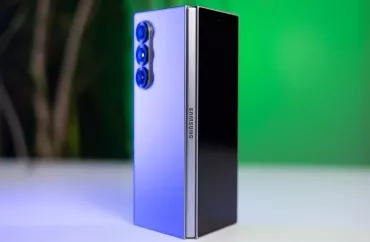 “Samsung” gələn il 6 qatlanan telefon  təqdim edəcək