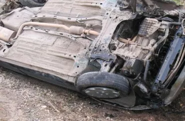 Biləsuvarda maşın aşdı, ölənlər var