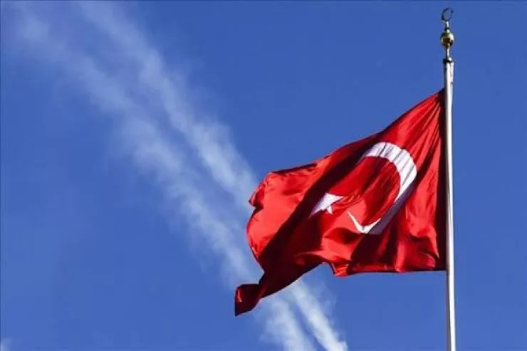 Türkiyə bayrağının Azərbaycanda  endirilməsinə cəhd   iddiaları dezinformasiyadır -  RƏSMİ  