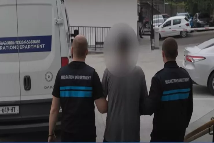Daha 84 nəfər Gürcüstandan deportasiya olundu:  azərbaycanlılar da var - VİDEO 