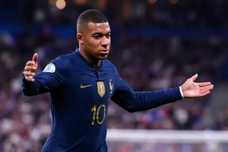Mbappe bu zarafatına görə sponsorlarını itirdi 