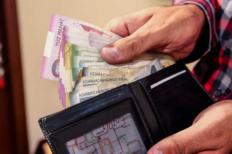 Azərbaycan, Ermənistan, Gürcüstan: Alıcılıq qabiliyyəti paritetində adambaşına düşən gəlir harada  daha yüksəkdir? 