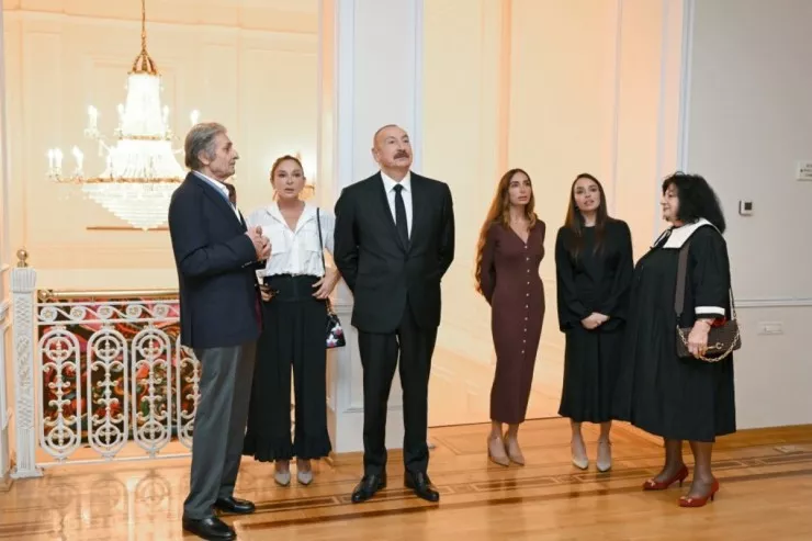 Prezident və ailəsi “Mənim Abşeronum: Üstə gəl” sərgisində - FOTOLENT 