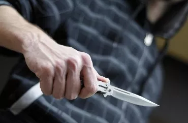 Naxçıvanda 17 yaşlı yeniyetmə bıçaqlandı