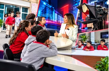 Sumqayıtlı məktəbliləri APA TV-də aparıcı oldular -VİDEO