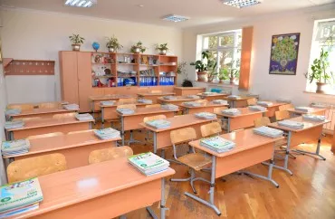 Azərbaycanda bu məktəblərin adı dəyişdirildi