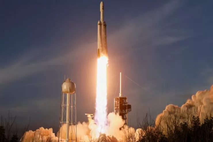NASA-nın yeni kosmik teleskopu  yola düşdü