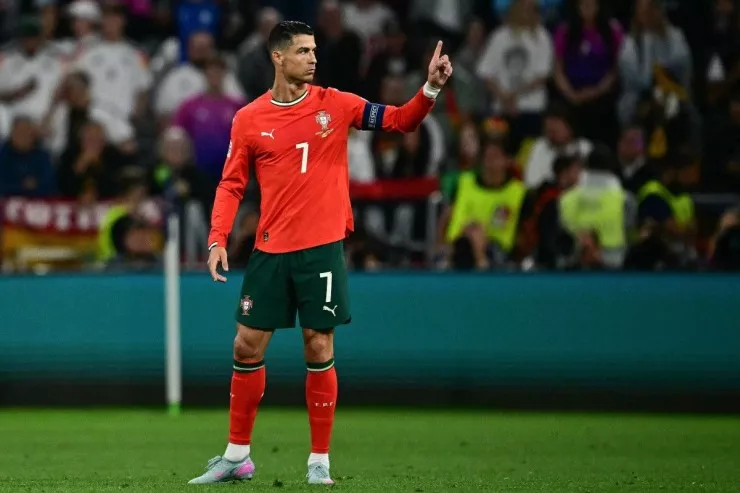 Futbolun lideri müəyyən olundu: Messi və Ronaldo müqayisəsi  belə BİTDİ