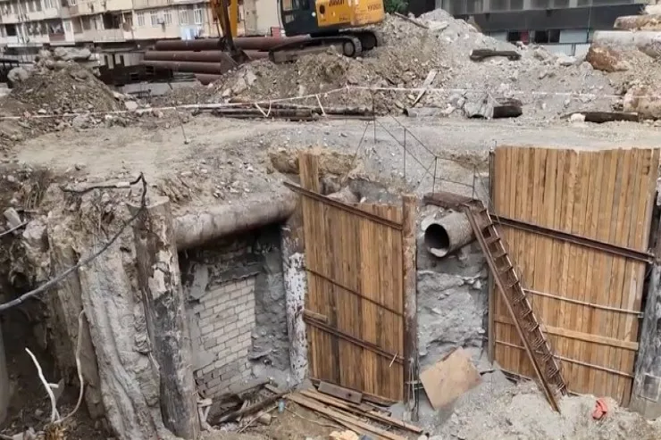 “Binanın altı qazılır”  – Həzi Aslanovda tikinti işlərinə etiraz - VİDEO 