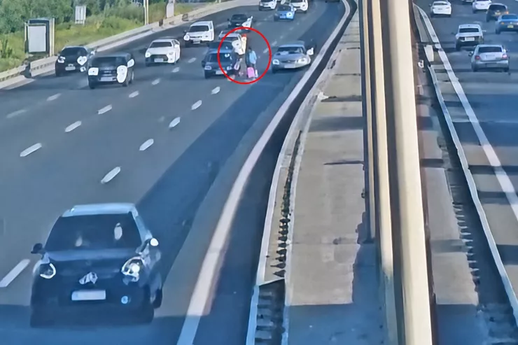 Bakıda “Mercedes” qadını vurub öldürdü - ANBAAN VİDEO  - YENİLƏNİB 