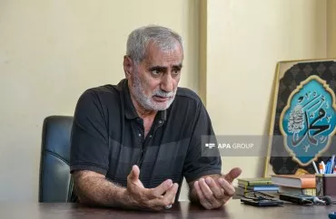 "Şəhidlər gülərüz olur"...