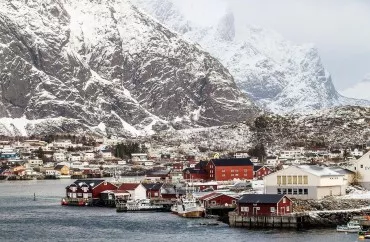 Norveçdə evləri qışda belə  isti saxlayırlar 