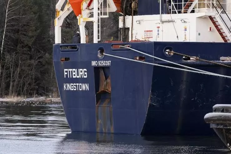 Azərbaycanlı dənizçi ittihamları RƏDD ETDİ:  Finlandiyada kabel QALMAQALI 