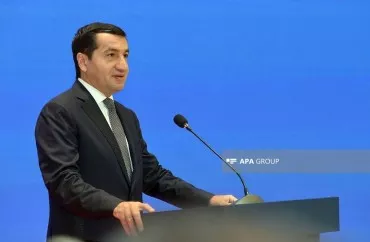 Azərbaycan Prezidentinin köməkçisi – Prezident Administrasiyasının Xarici siyasət məsələləri şöbəsinin müdiri Hikmət Hacıyev