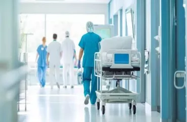 Daha bir klinika CƏRİMƏLƏNDİ - Diplomsuzlar işləyirmiş