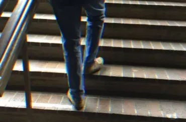 Bakıda kişi pilləkənlərdən yıxılıb öldü