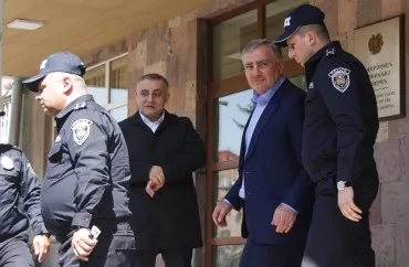 Samvel Karapetyanın ev dustaqlığının müddəti uzadıldı