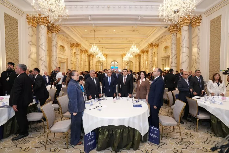 “Tarixi-dini abidələrin qorunması: çağırışlar və perspektivlər” mövzusunda konfrans keçirildi